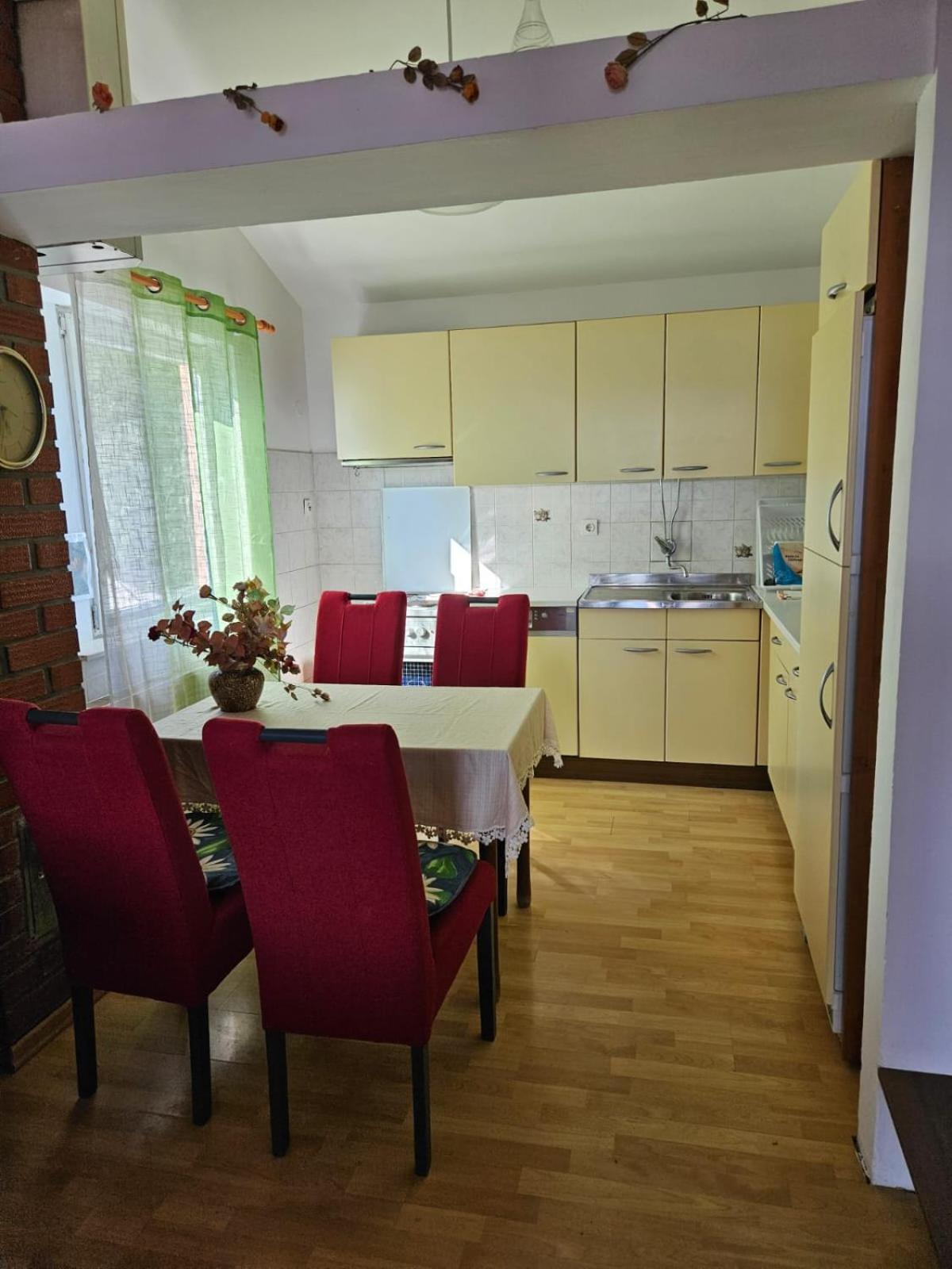 סלצה Apartments With Swimming Pool 9X4M מראה חיצוני תמונה
