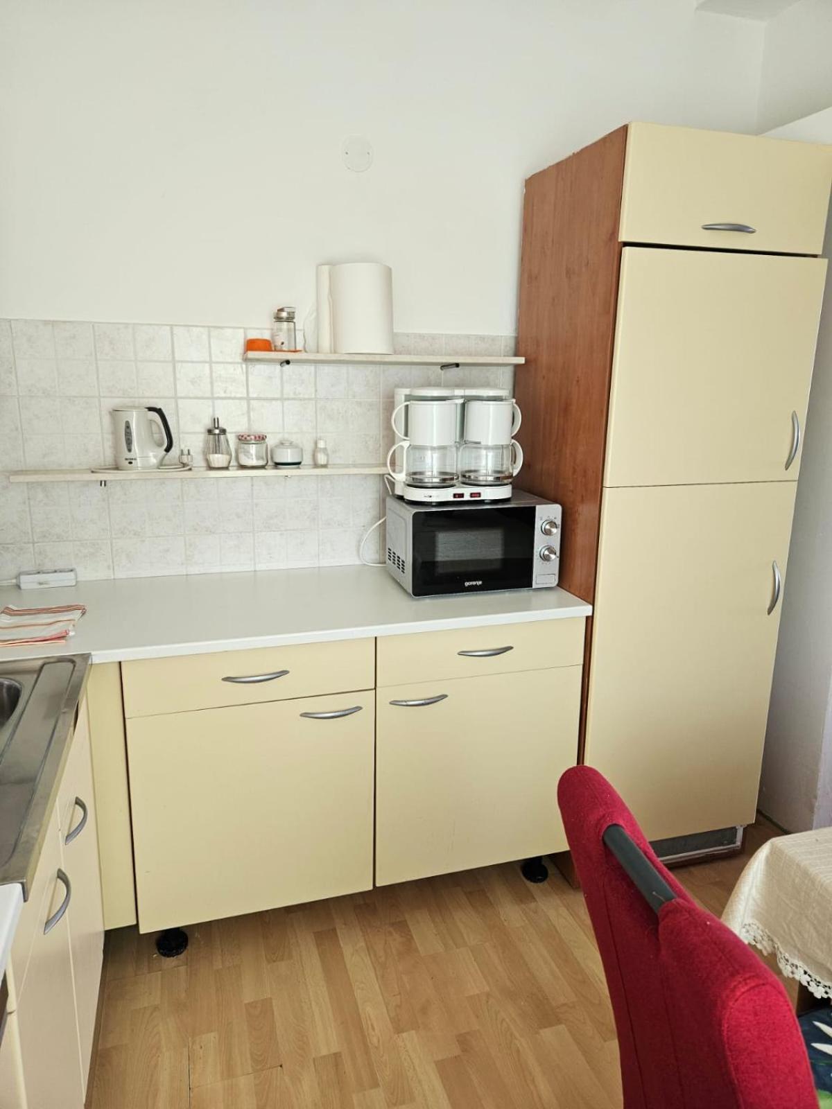 סלצה Apartments With Swimming Pool 9X4M מראה חיצוני תמונה
